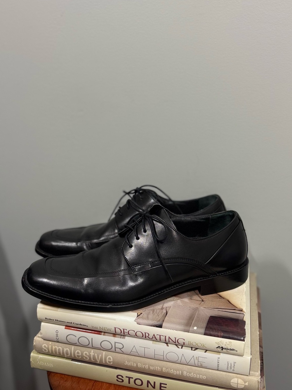 Steve Madden Black Leather Lace-Up Derby Shoes